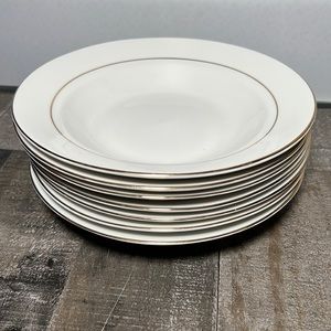 Vintage Heritage Platinum by GIBSON DESIGNS Set 7 Soup or Cereal Bowls